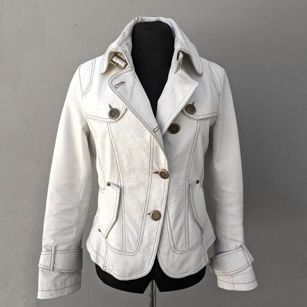 Vintage Women's White Tailored Button-Front Leather Jacket